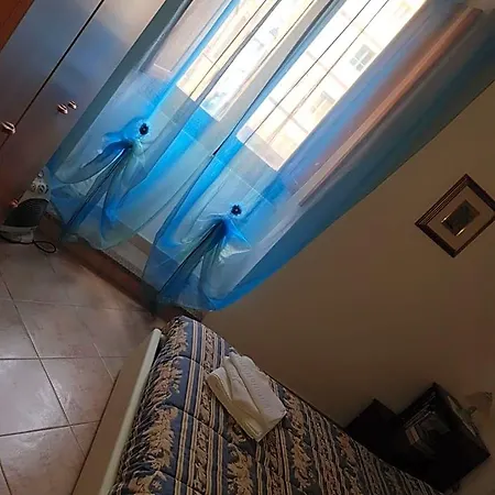 Da Antonella Bed & Breakfast Bosa